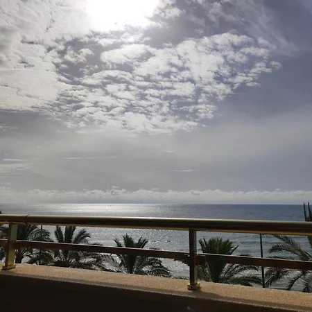 Frente Al Mar 8 Pers Con 4 Hab Appartement Calafell